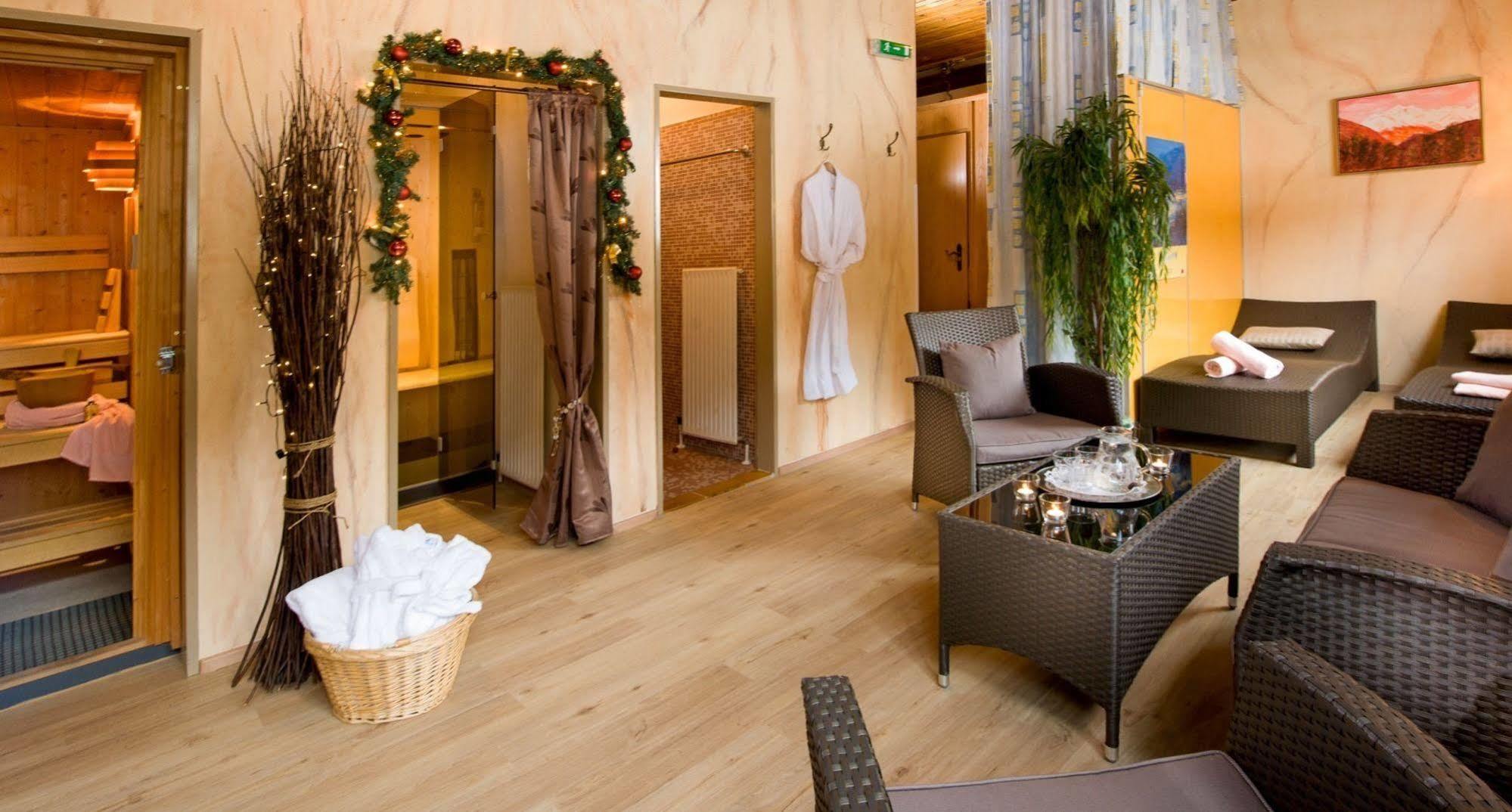 Pension St.Leonhard Bad Gastein Exterior photo